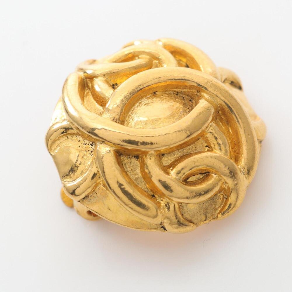 CHANEL Gold Logo Earrings - Picture 6 of 6
